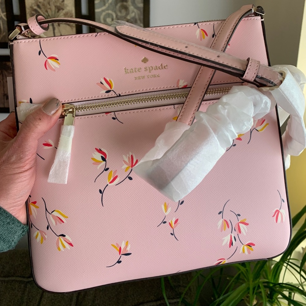 Authentic Kate SPADE Saffiano leather floral zip top Crosby - Picture 3 of 11